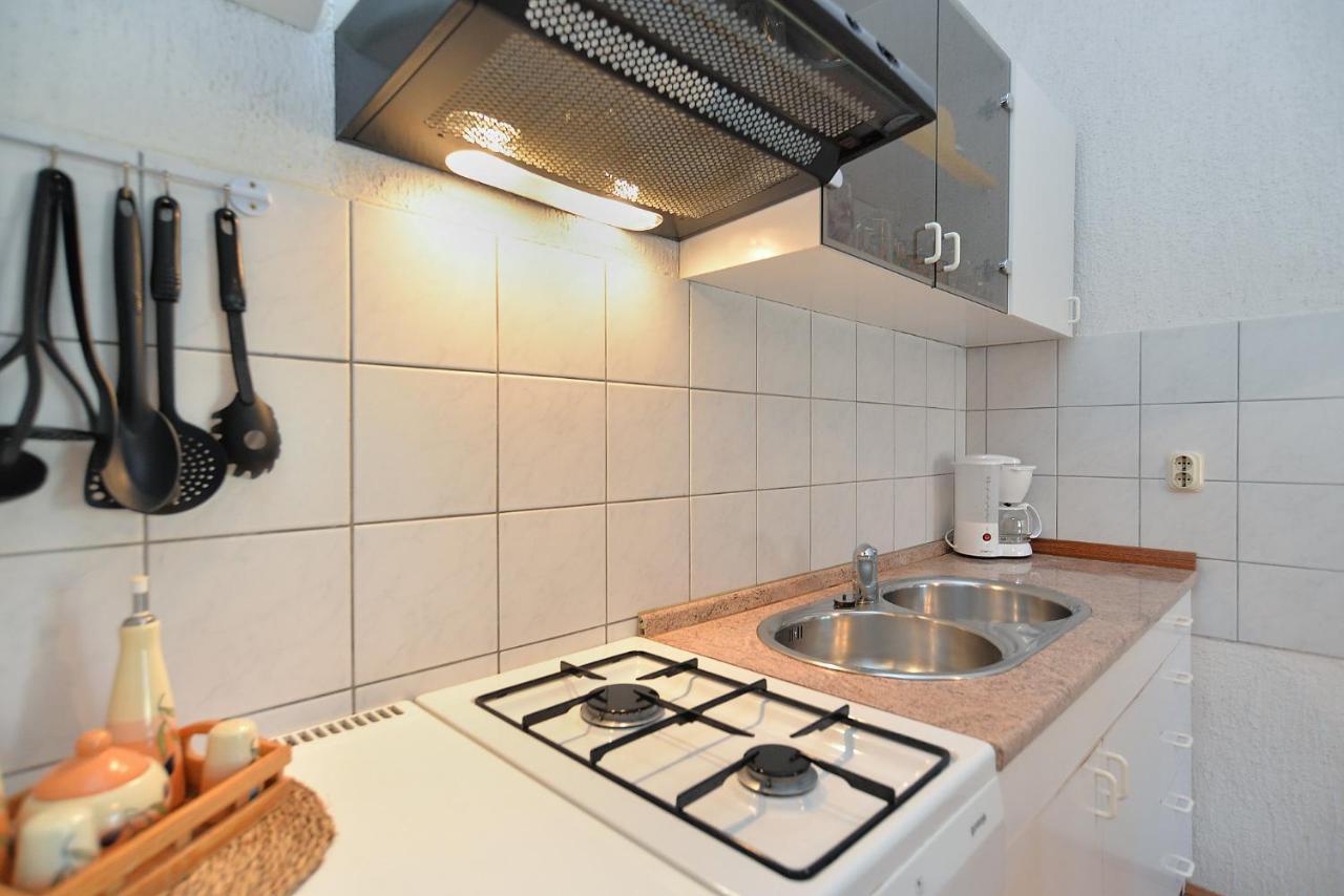 Apartments Vrcevan 811 Medulin Exterior photo